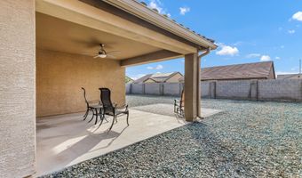 569 W Pintail Dr, Casa Grande, AZ 85122