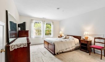 396 Boston 102, Billerica, MA 01821