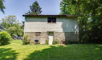 2623 Powhattan St, Alton, IL 62002