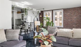 215 W 7th St 1008, Los Angeles, CA 90014