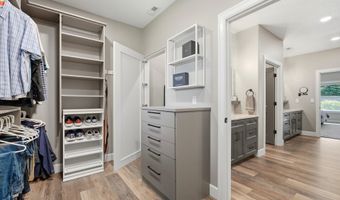 12915 SE LANI Ln, Boring, OR 97009