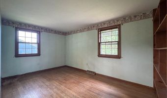 60 White Fox Rd, Agawam, MA 01030