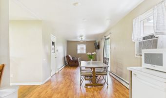 805 Saddle Ct, Anderson, IN 46013