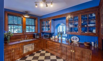 18 Bayside Dr, Belfast, ME 04915