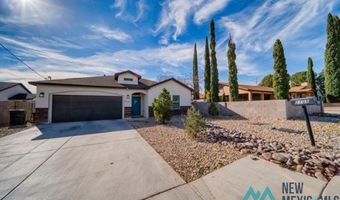2105 Hillcrest St, Carlsbad, NM 88220