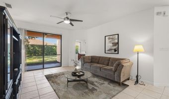 5808 HIDDEN FALLS Ln, Apollo Beach, FL 33572