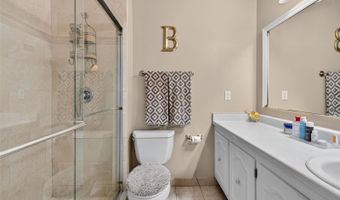 534 ORANGE Dr 13, Altamonte Springs, FL 32701