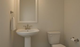 818 Fairway Rd, Ayden, NC 28513