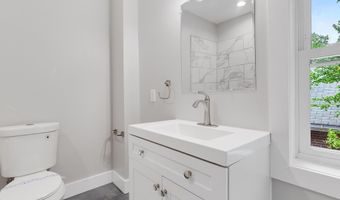 7200 8TH St NW, Washington, DC 20012