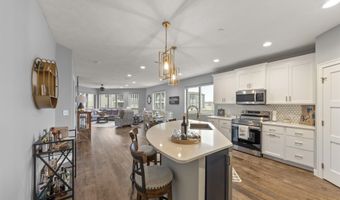 570 Linden Dr 316, Arnolds Park, IA 51331