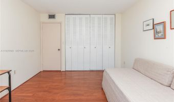 2780 NE 183rd St 901, Aventura, FL 33160