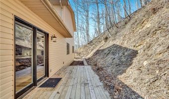 271 Dogwood Trl, Banner Elk, NC 28604