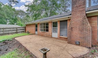33 Pebble Hill Dr, Brandon, MS 39042