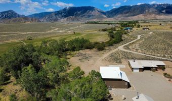 52 Road 8UC, Clark, WY 82435