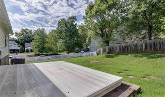 417 Elm Crossing Ct, Ballwin, MO 63021