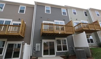 2724 Hunter Woods Dr, Apex, NC 27502