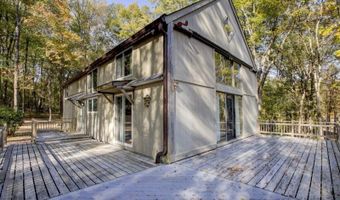 16 Kilroy Rd, Andover, NJ 07860