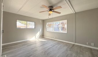 960 Cashew Cir, Barefoot Bay, FL 32976