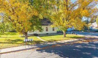 1182 S Meridian St, Blackfoot, ID 83221
