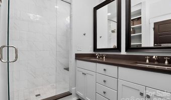 1539 Tippah Park Ct, Charlotte, NC 28205