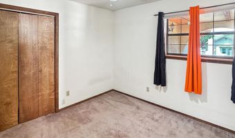 803 Latrobe Dr, Carlsbad, NM 88220