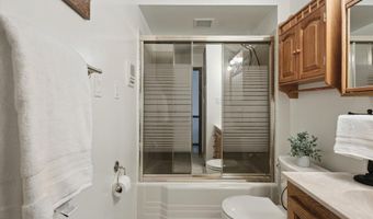 140 32nd St, Allegan, MI 49010