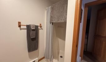 12 Lake Dr, Chesterfield, NH 03462