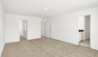 4390 Red Pine Dr, Bargersville, IN 46106