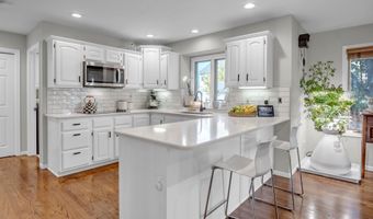 9 Flanigan Ct, Augusta, KS 67010