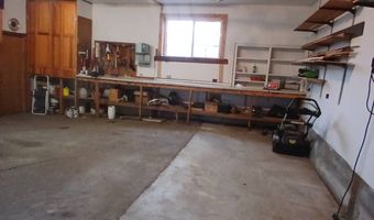 76 Lakeview Cir, Alma, KS 66401