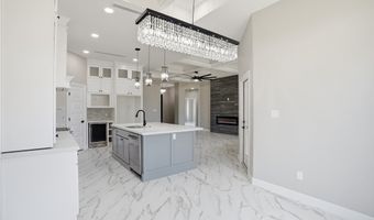 151 N 9th St, Aransas Pass, TX 78336