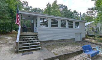 490 Courthouse Ln, Burrillville, RI 02859