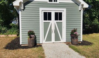 25542 W Dressel Rd, Antioch, IL 60002