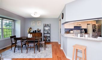 4471 Hillside Ct, Ann Arbor, MI 48105