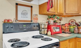 2828 Lakeshore, Applegate, MI 48401