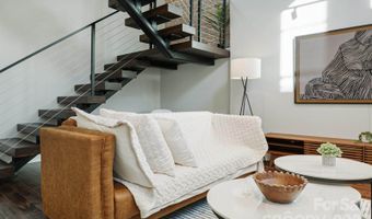 122 College St #301, Asheville, NC 28801