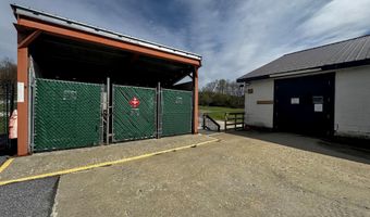 33 Transport Dr, Bennington, VT 05201