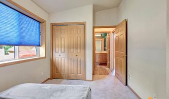 4182 S Old Yacht Club Rd, Big Lake, AK 99652