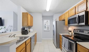 682 YOUNGSTOWN Pkwy 330, Altamonte Springs, FL 32714