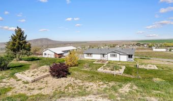 67425 N Lob Ln, Benton City, WA 99320