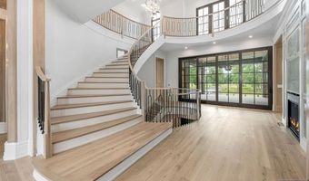 19 Rio Vista Dr, Alpine, NJ 07620