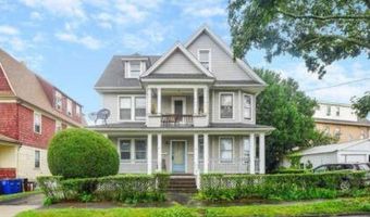 40 Scofield Ave, Bridgeport, CT 06605