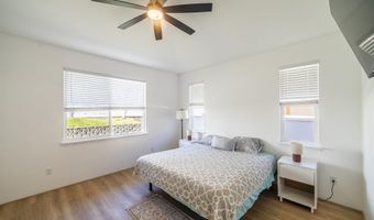 70 Hoku Puhipaka St, Kahului, HI 96732