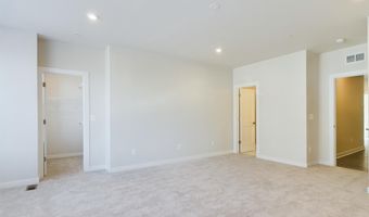 43801 MIDDLEWAY Ter, Ashburn, VA 20147