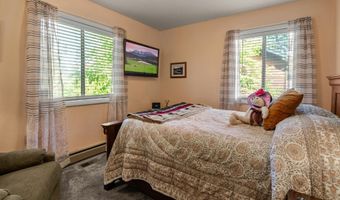 33893 Redgate Dr, Bigfork, MT 59911