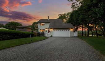 236 Indian Trl, Narragansett, RI 02874