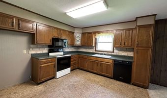 1889 HIGHWAY 80 E, Arlington, KY 42021
