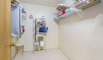 572 Trego Cir, Ann Arbor, MI 48103
