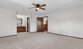 4040 Sheridan Rd, Bartlesville, OK 74006