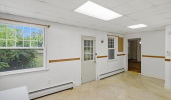 105 Hicks Ave, Bennington, VT 05201